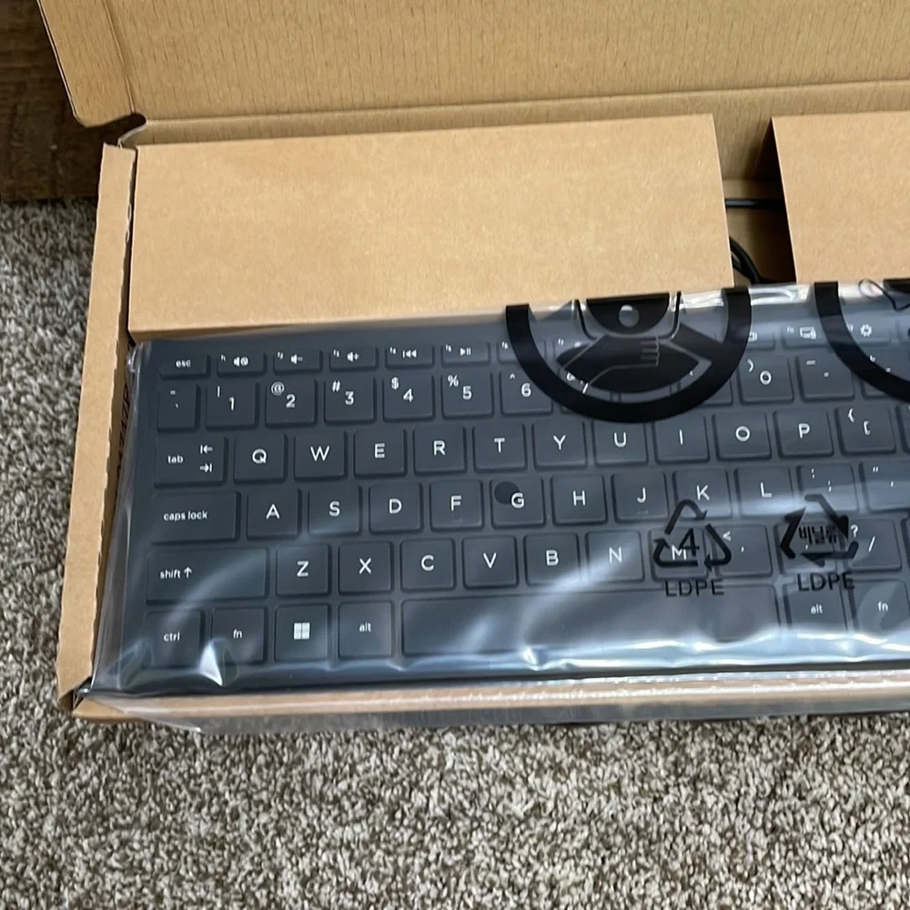 HP Black Cheddar Wired Keyboard / Mouse Combo Model No.: TPC-C003K / TPC-C002M